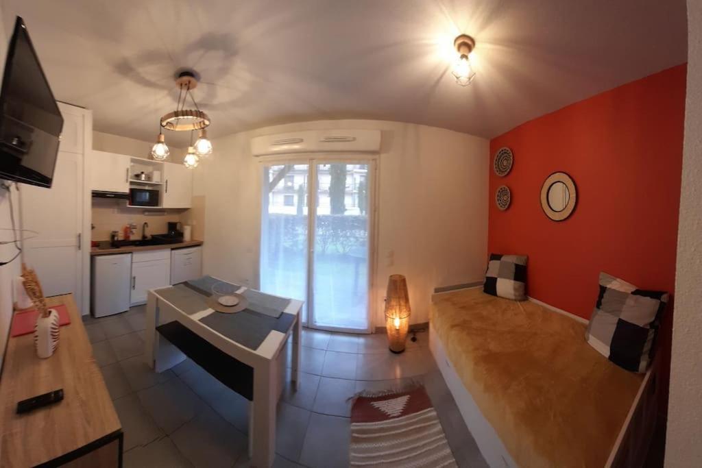 Appartement Du Chamois Roux, Dans Residence De Tourisme 3 Etoiles Lourdes Zewnętrze zdjęcie